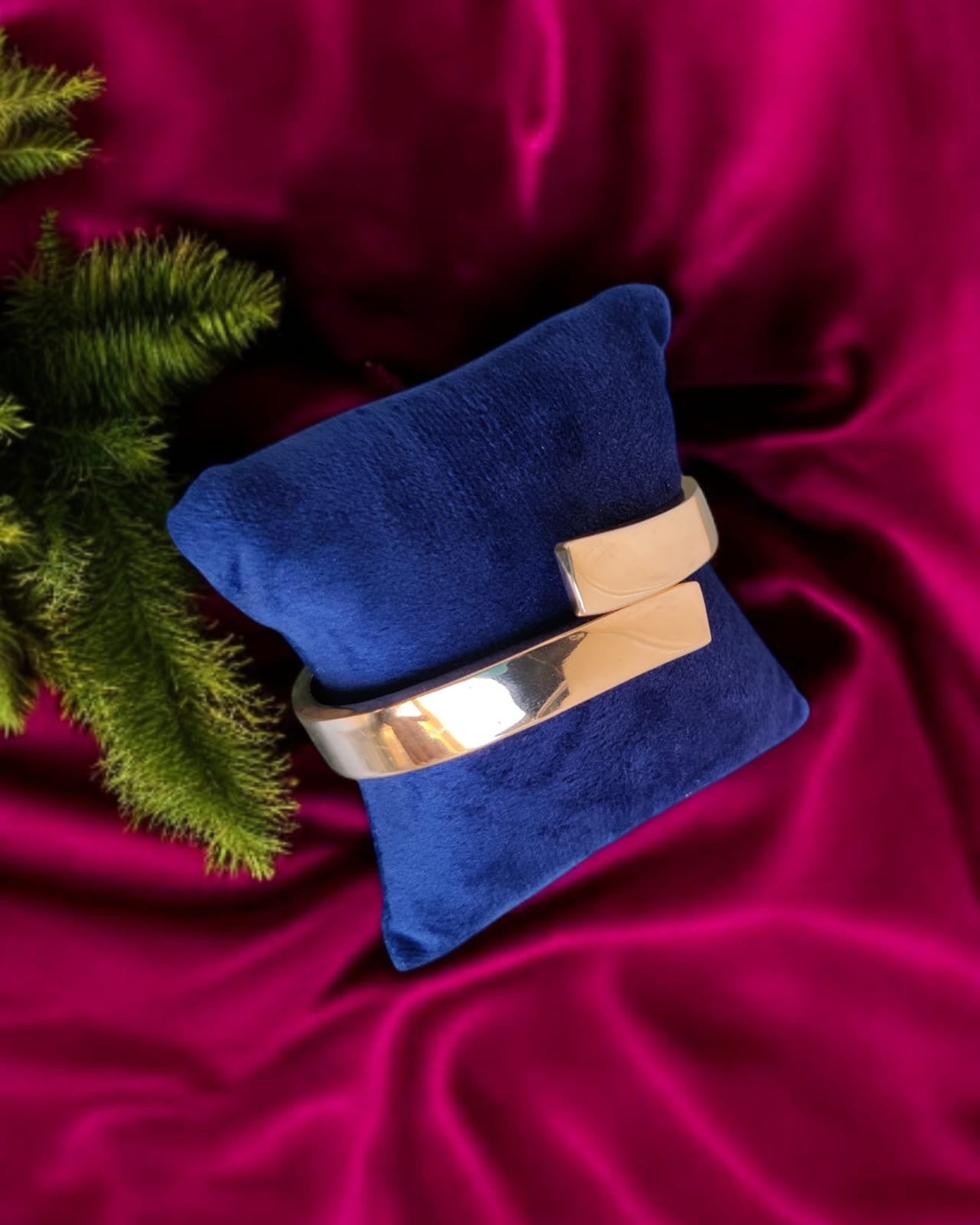 Style Gold Cuff