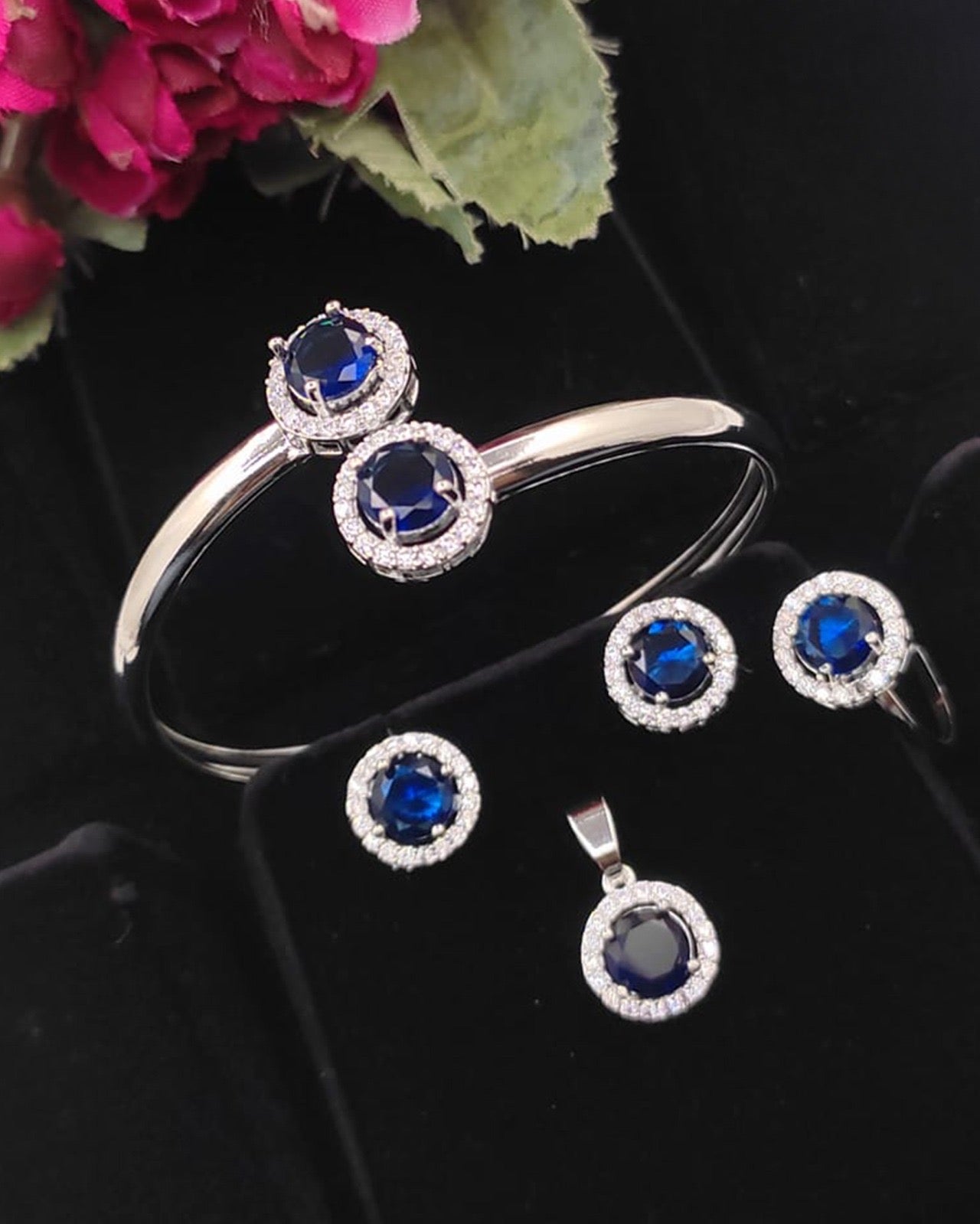 Pendant Set with Ring& Bracelet