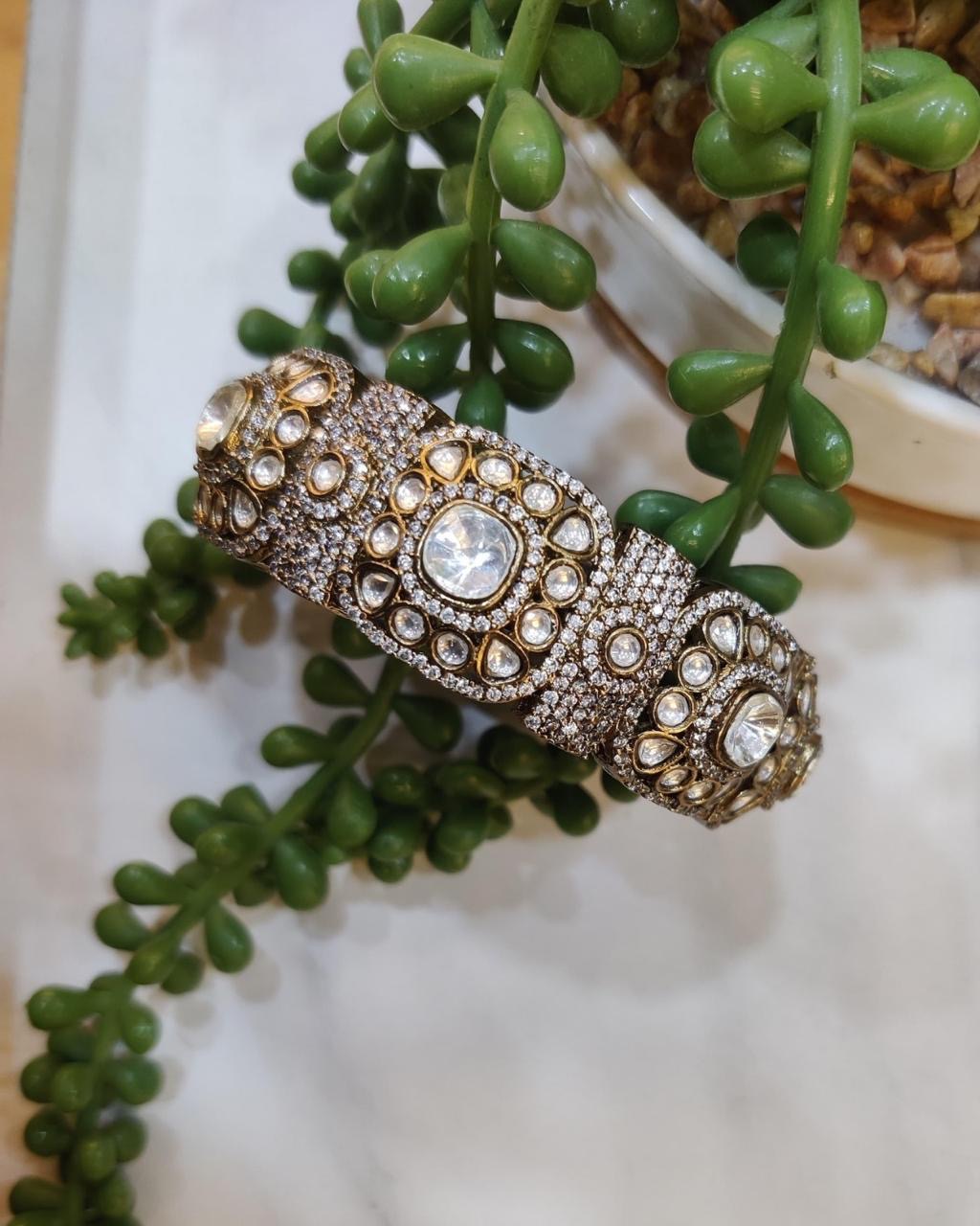 Polki Victorian Kundan Kada