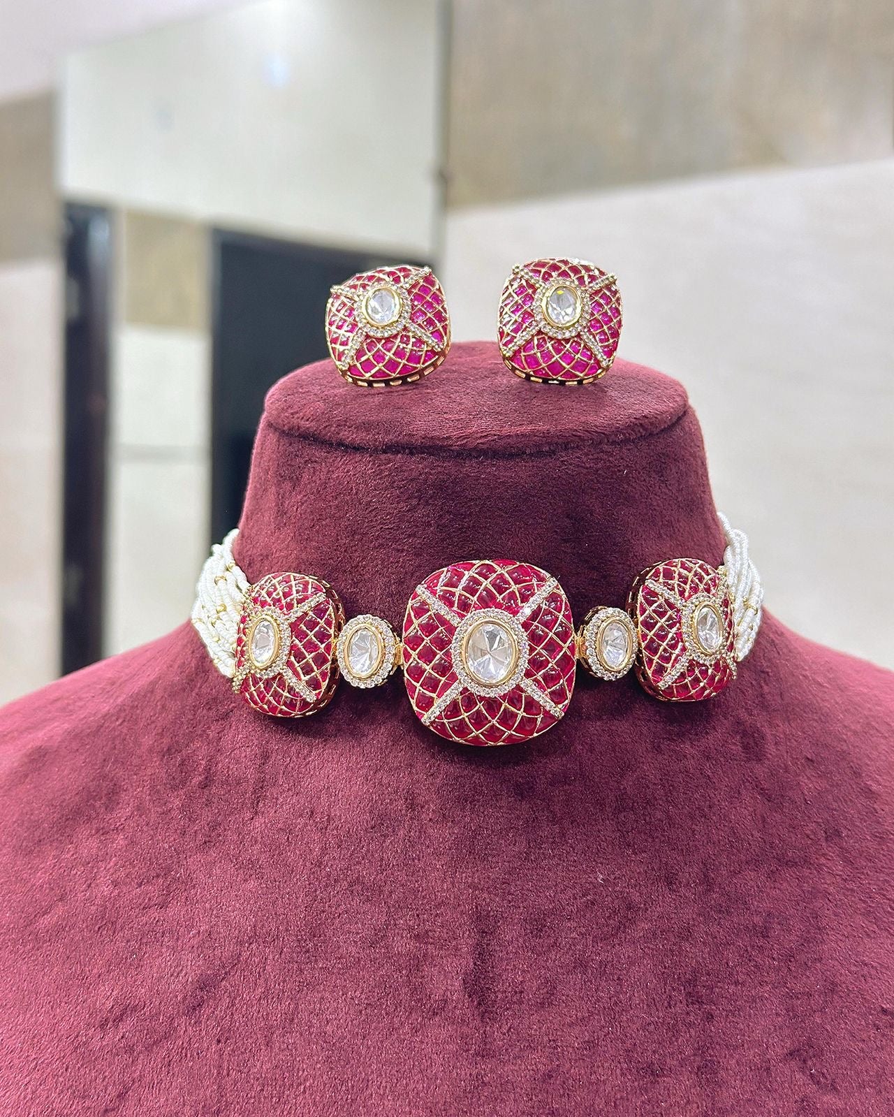 Polki Statement Choker
