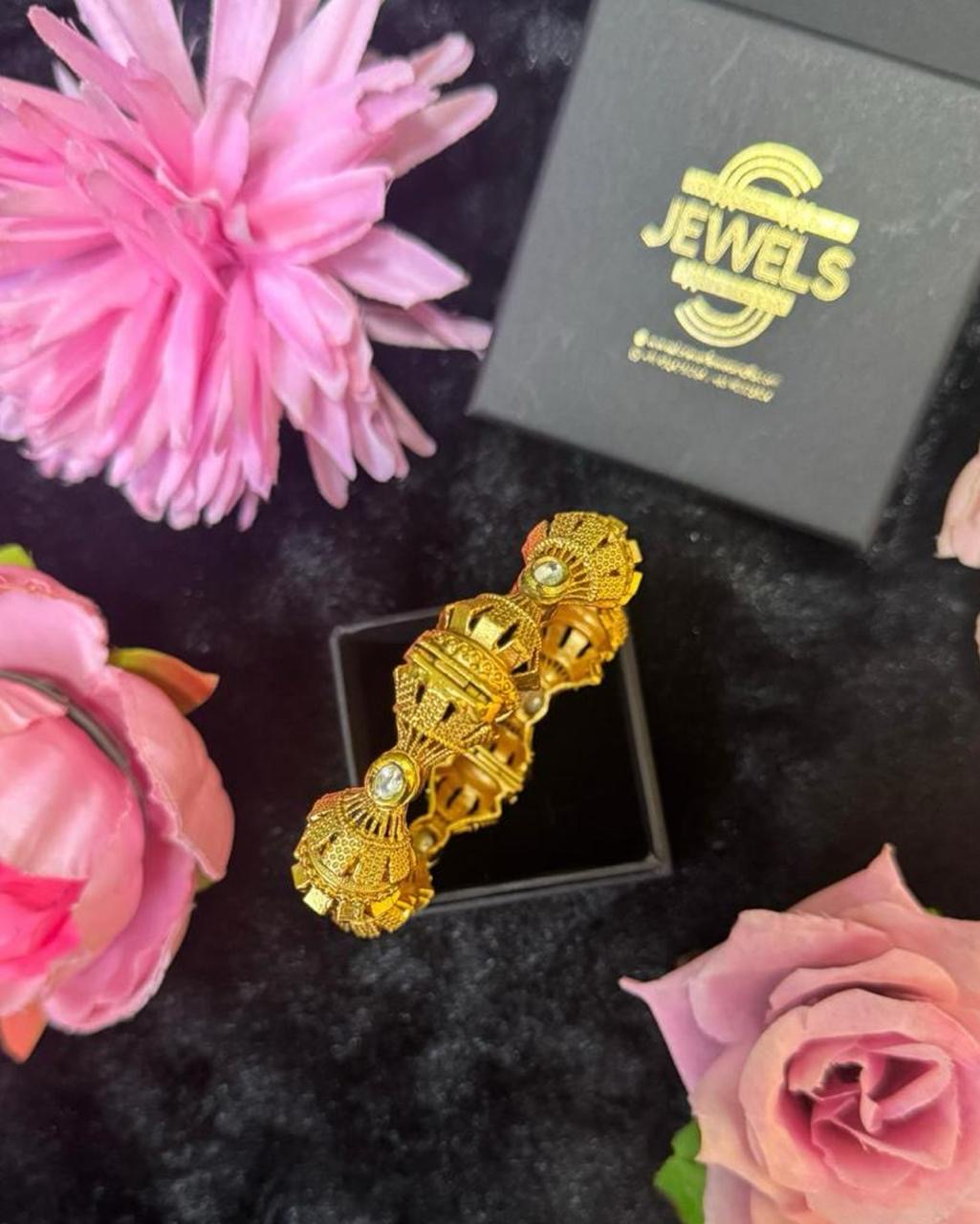 Traditional Kada