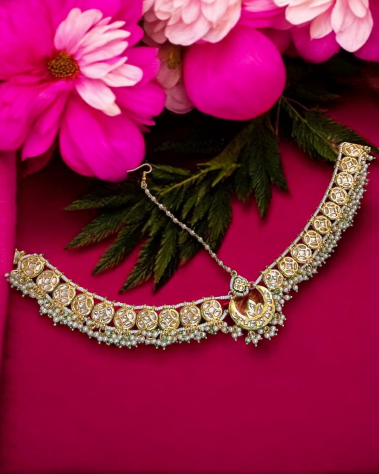 Chaand Kundan Sheeshphool