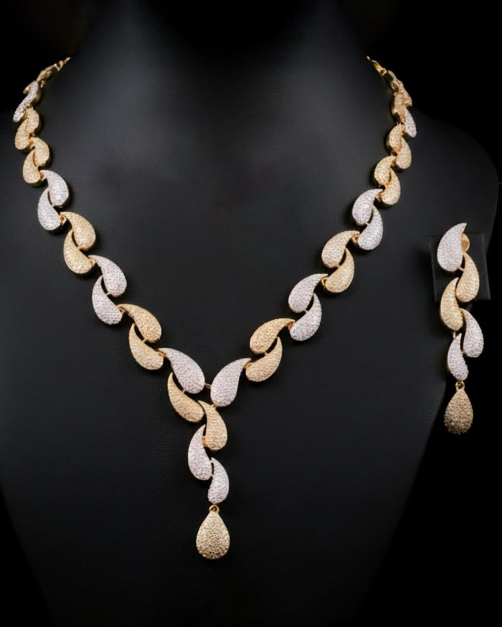 Classy Diamond beauty