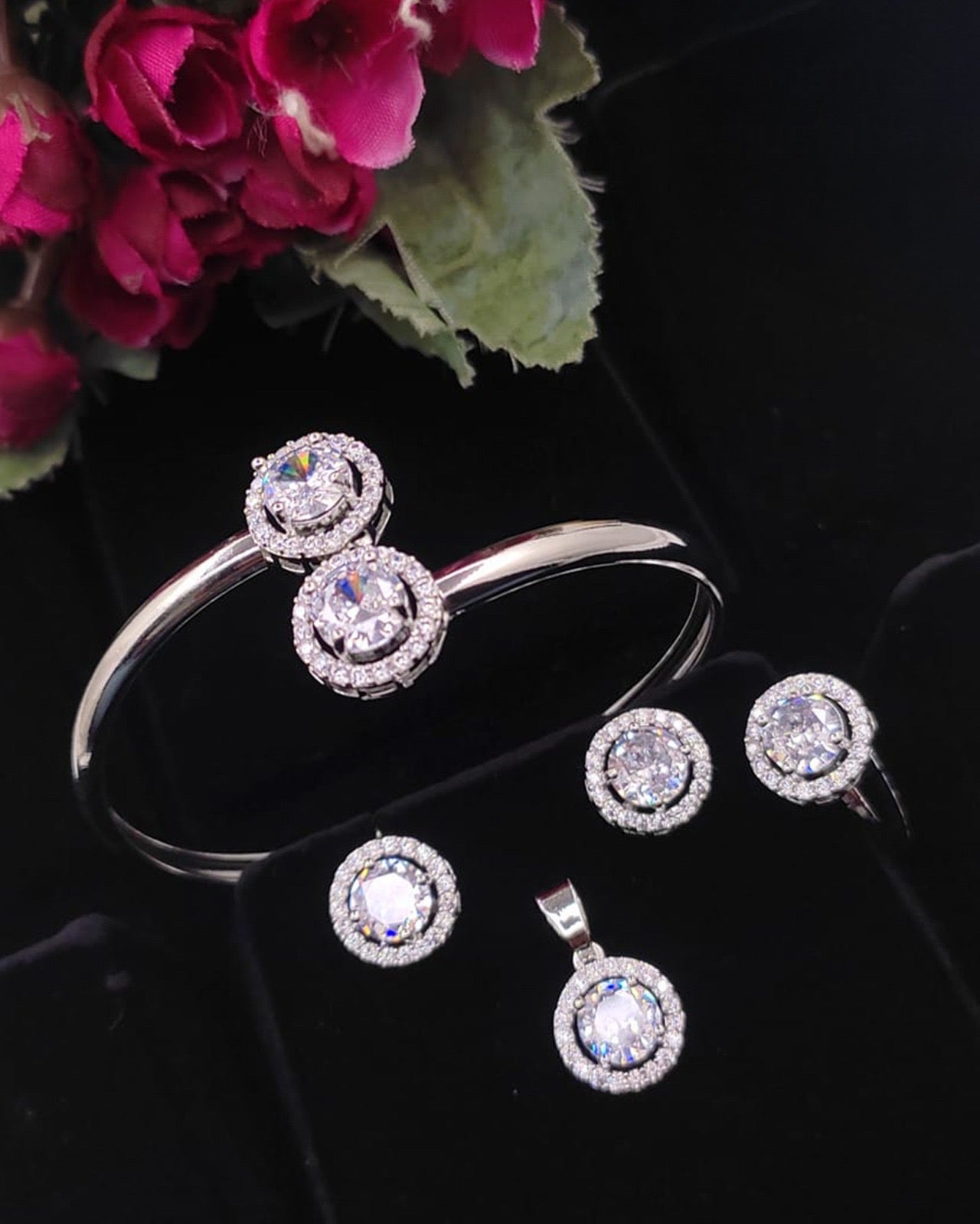 Pendant Set with Ring& Bracelet