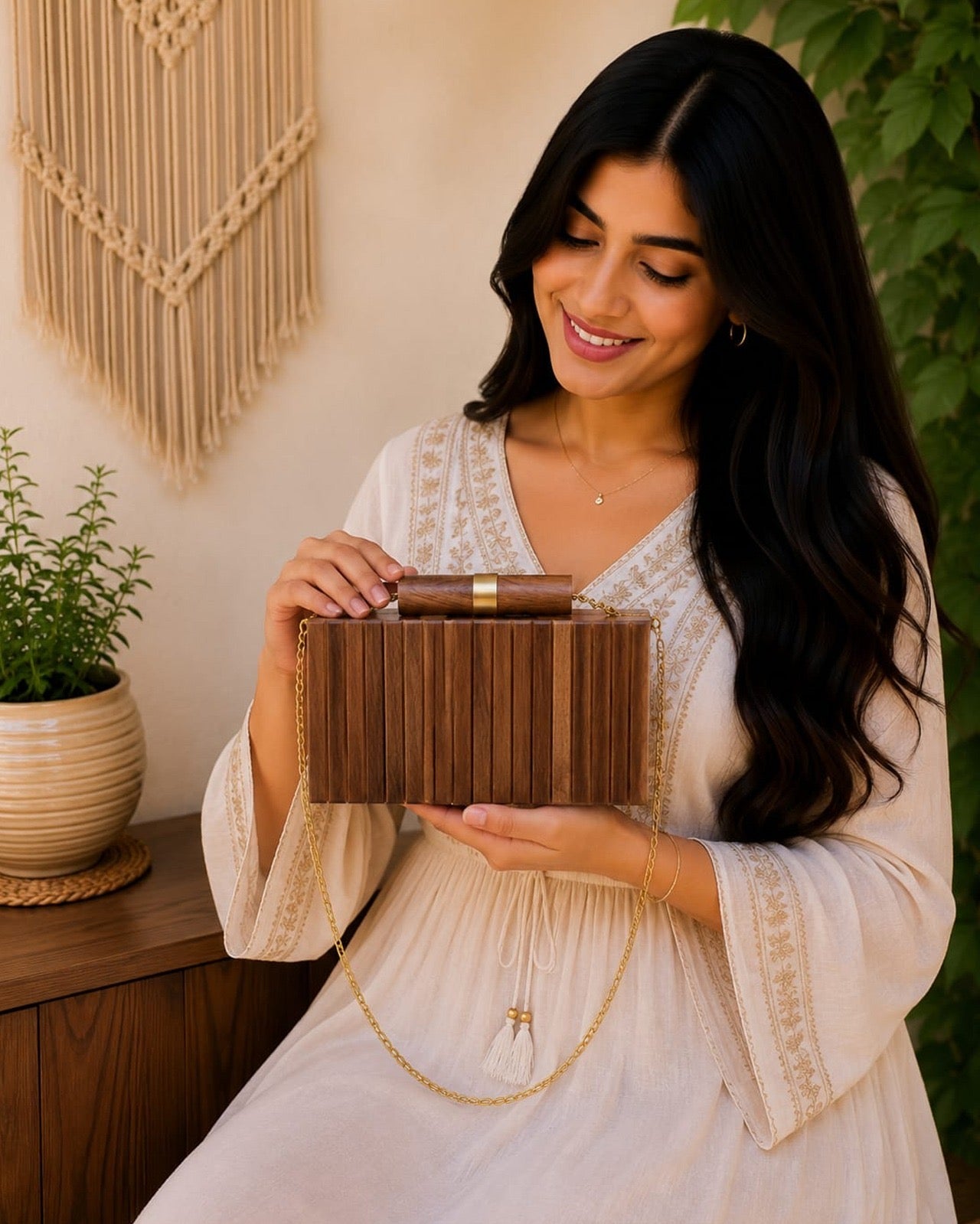 Statement Classic Wooden Clutch