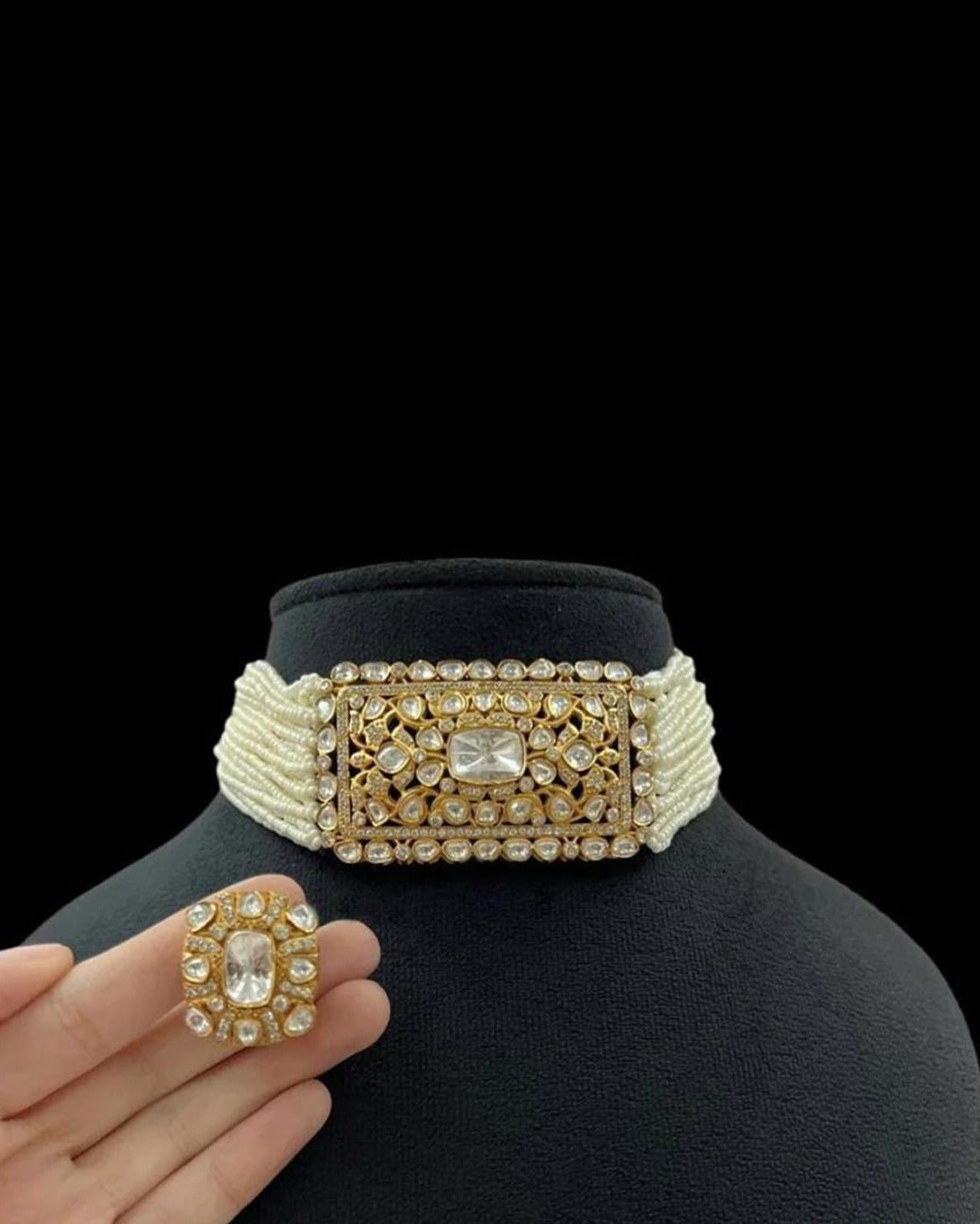 Alia Bhatt Choker