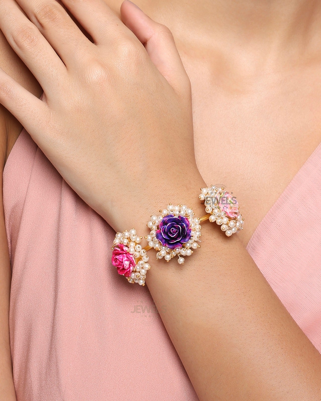 Pearl Flower Bracelet