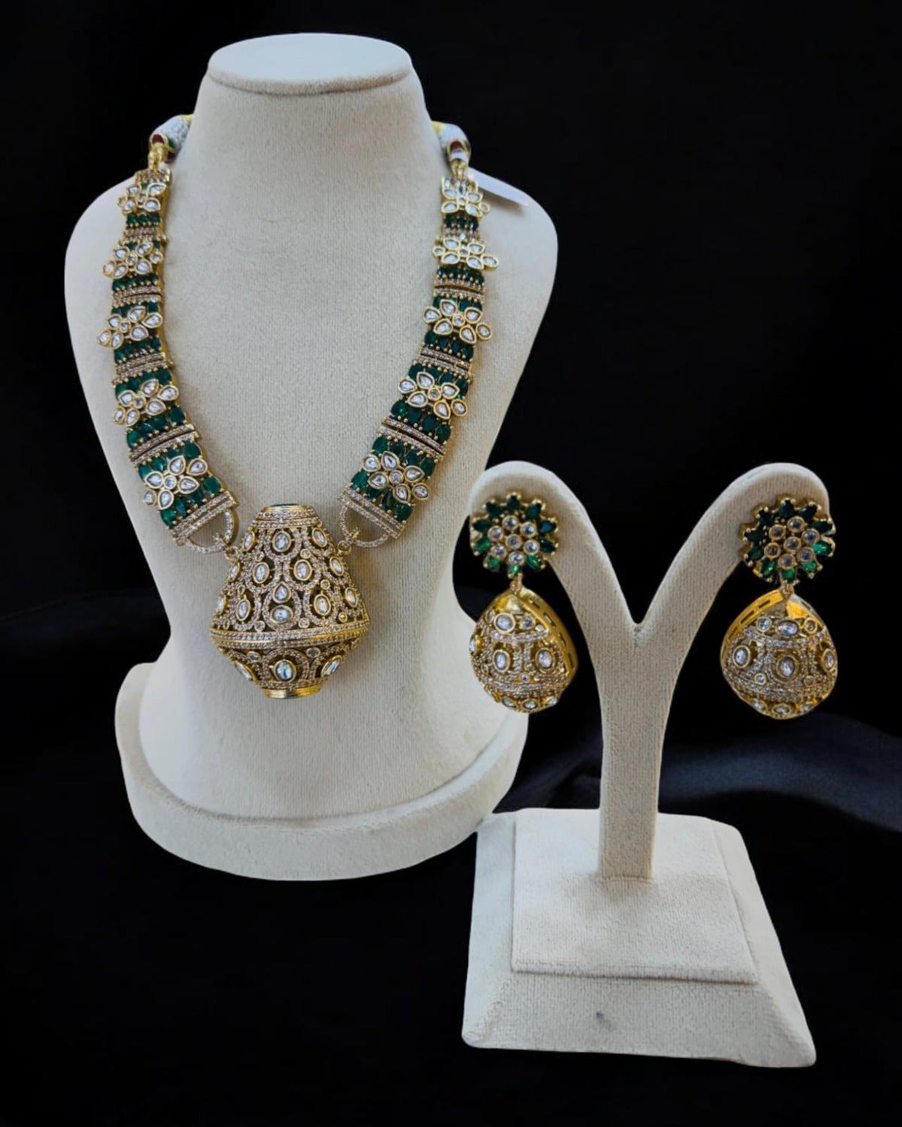 Uncut Polki Kundan Necklace Set