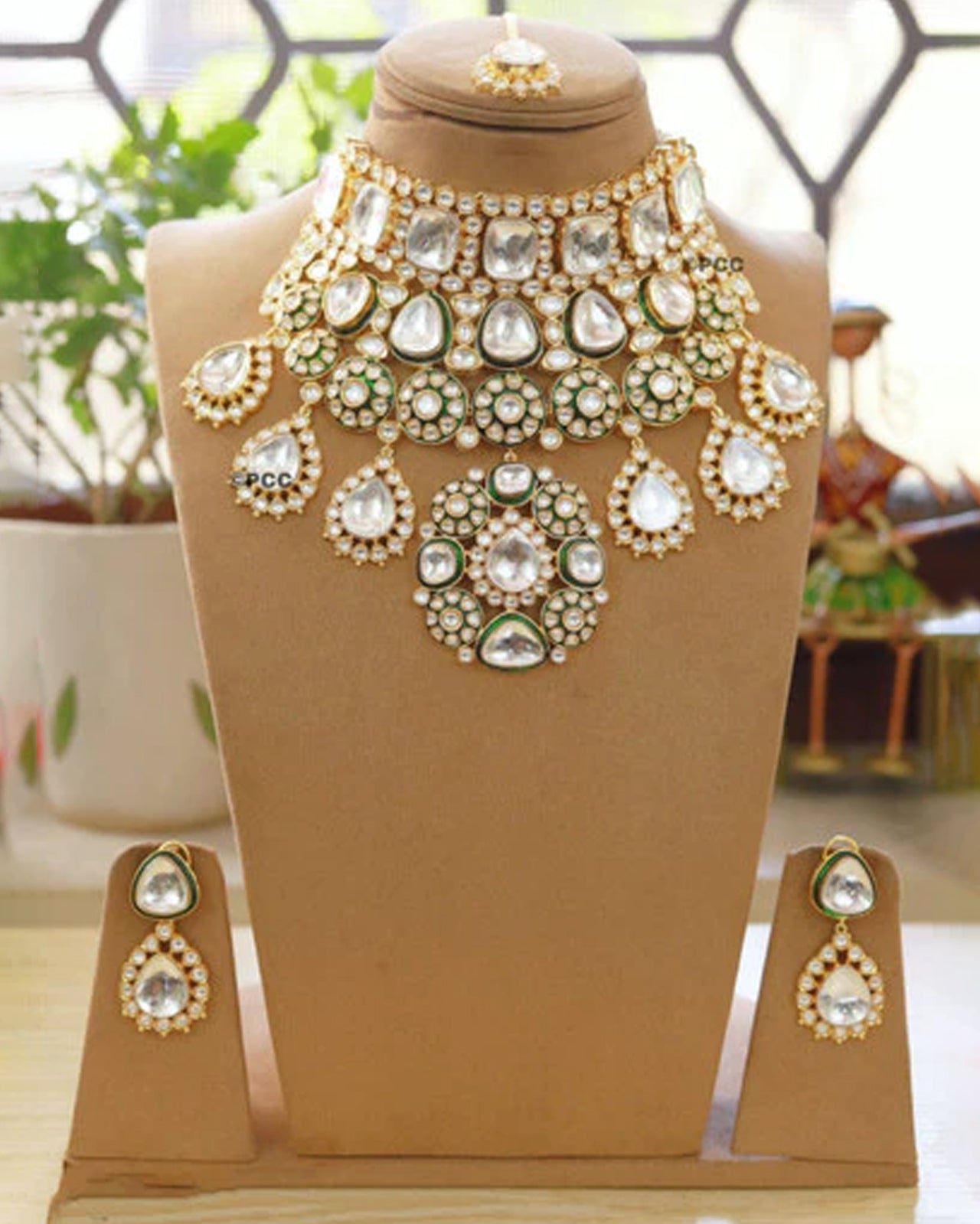 Kundan Maharani Bridal Set