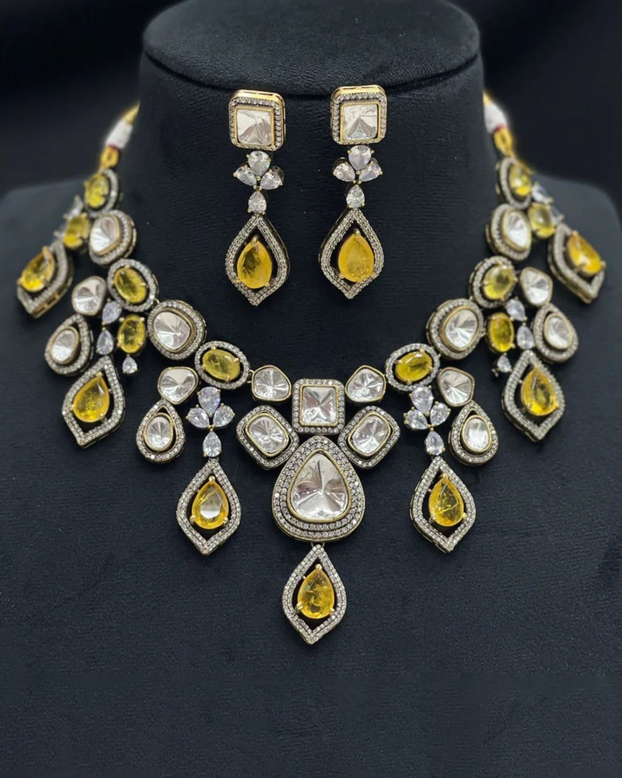 Royal Moissanite Set