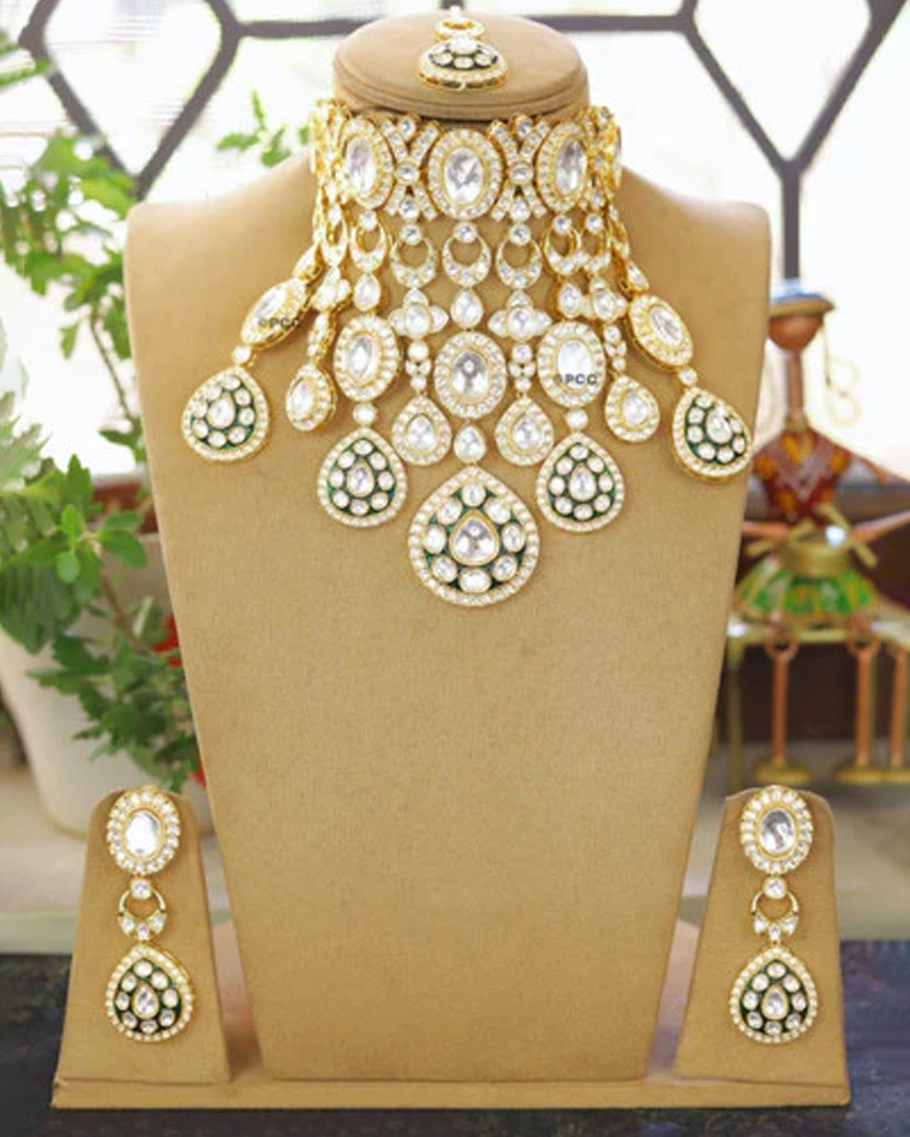 Royal Radiance Bridal Set