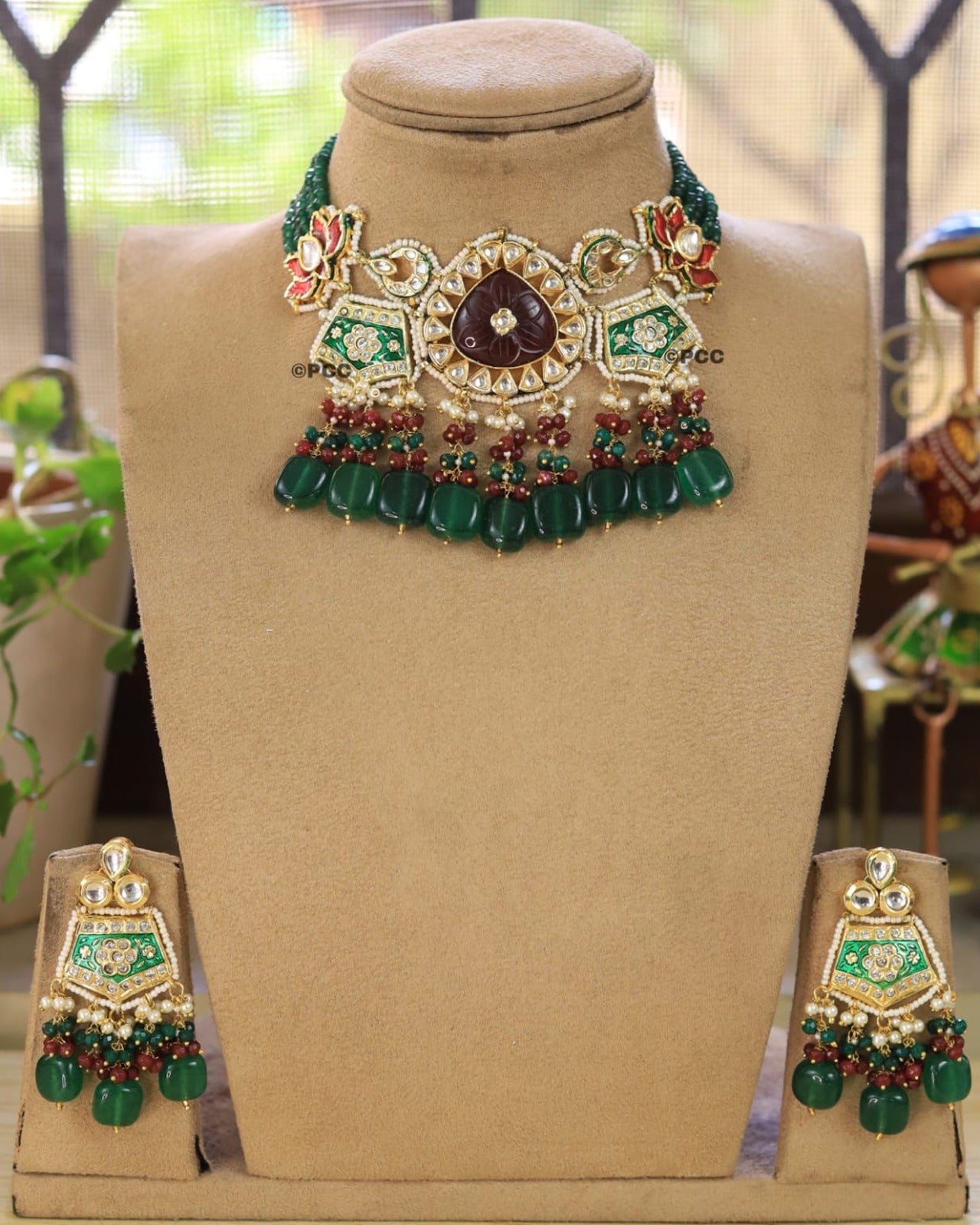 Kundan Rani Choker