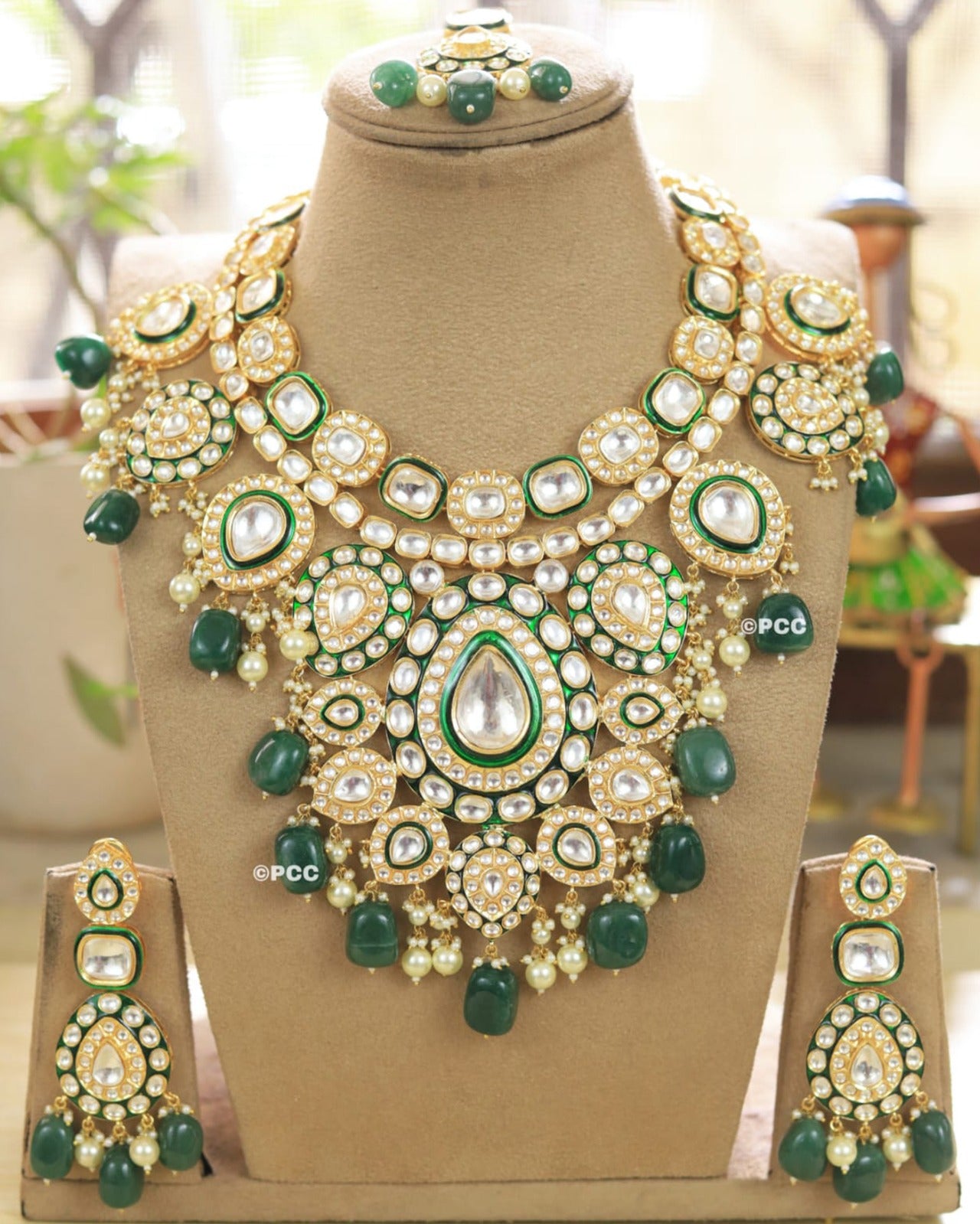 Elegant Maharani Bridal Set