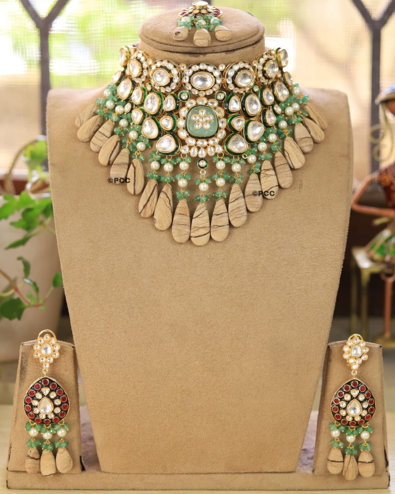 Luxurious Wedding Necklace Set