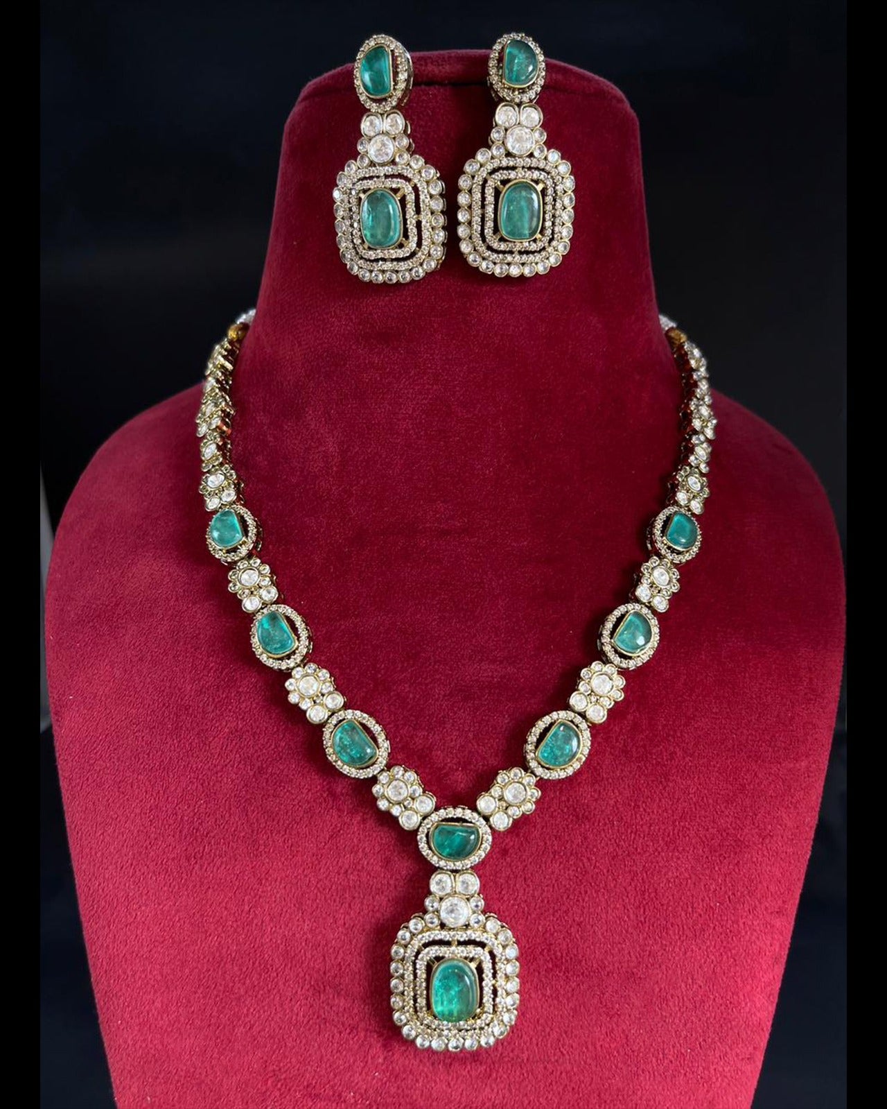 Statement Moissanite Polki Set