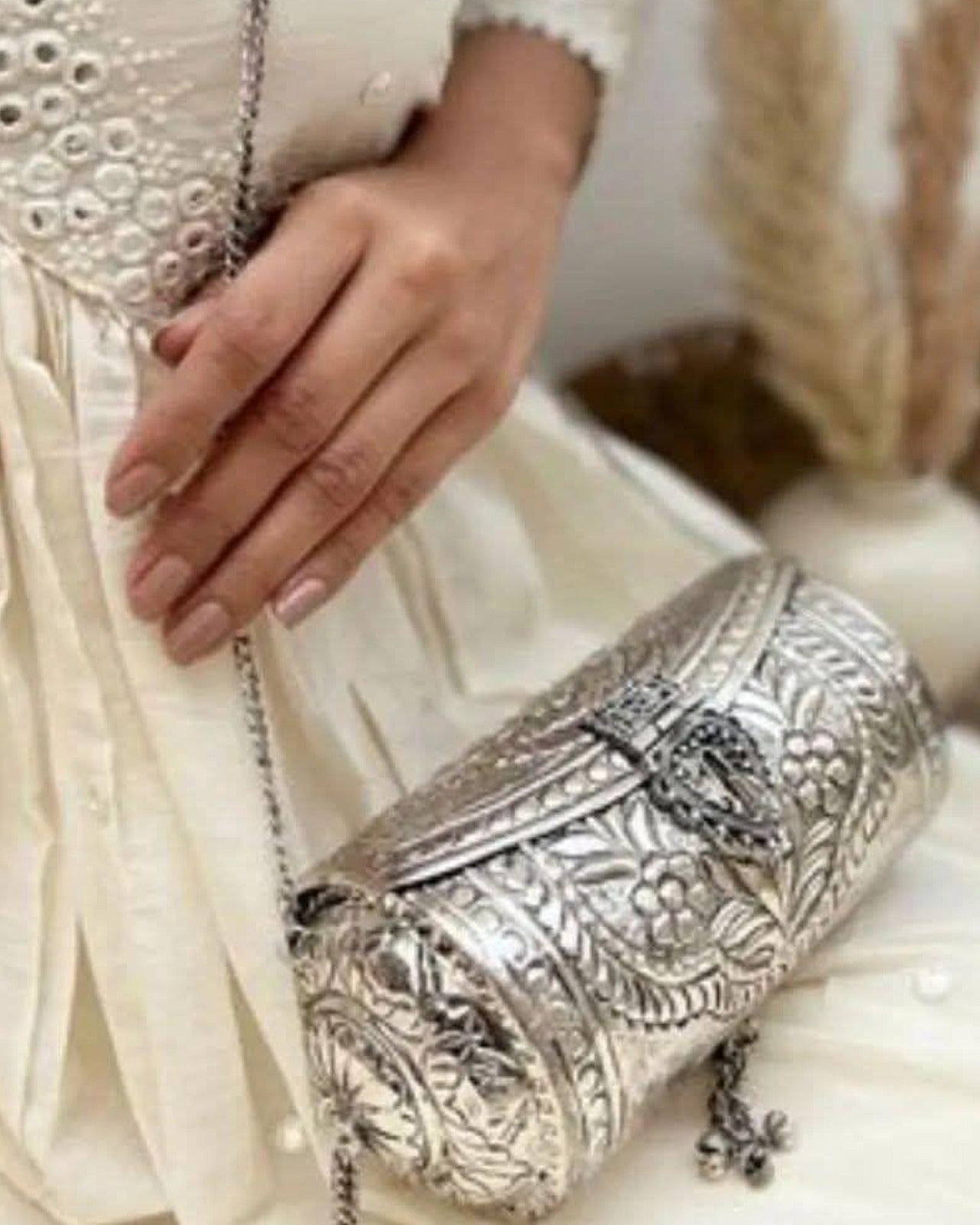 Stylish Metal Clutch Bag