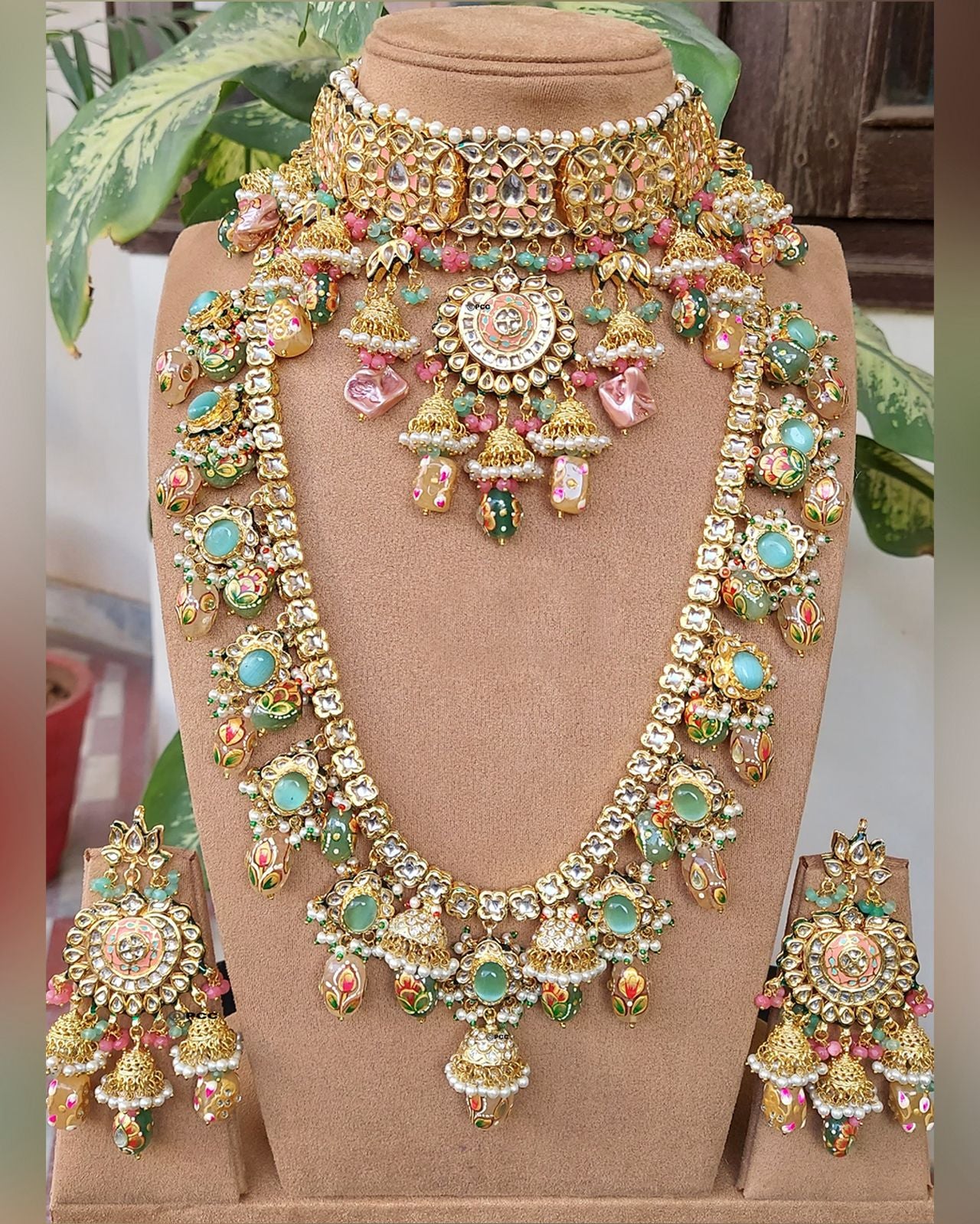 Golden Forest Necklace Set