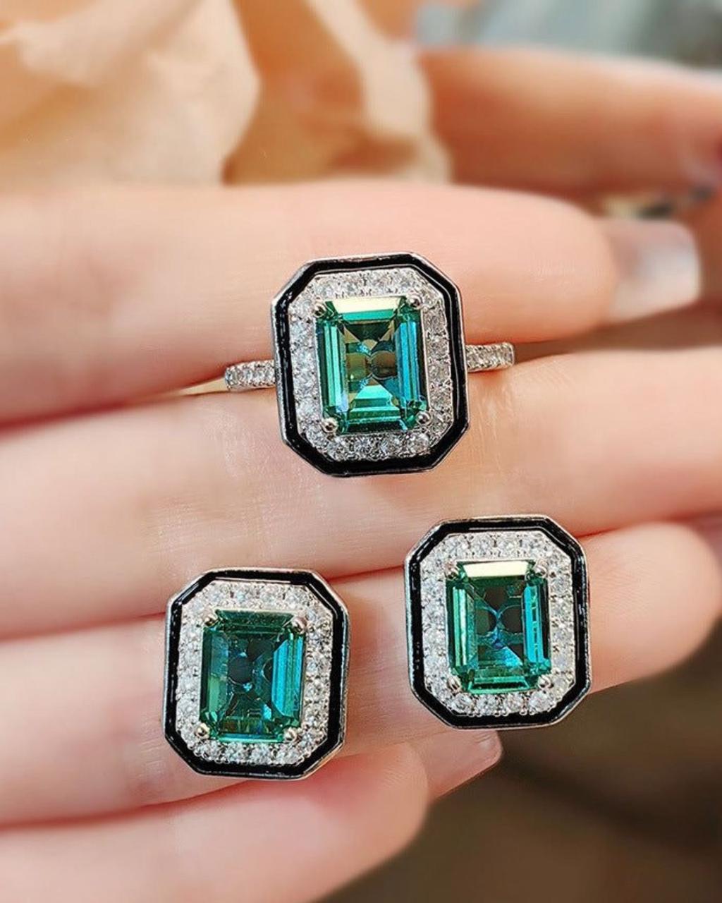 Pendant Set with Ring