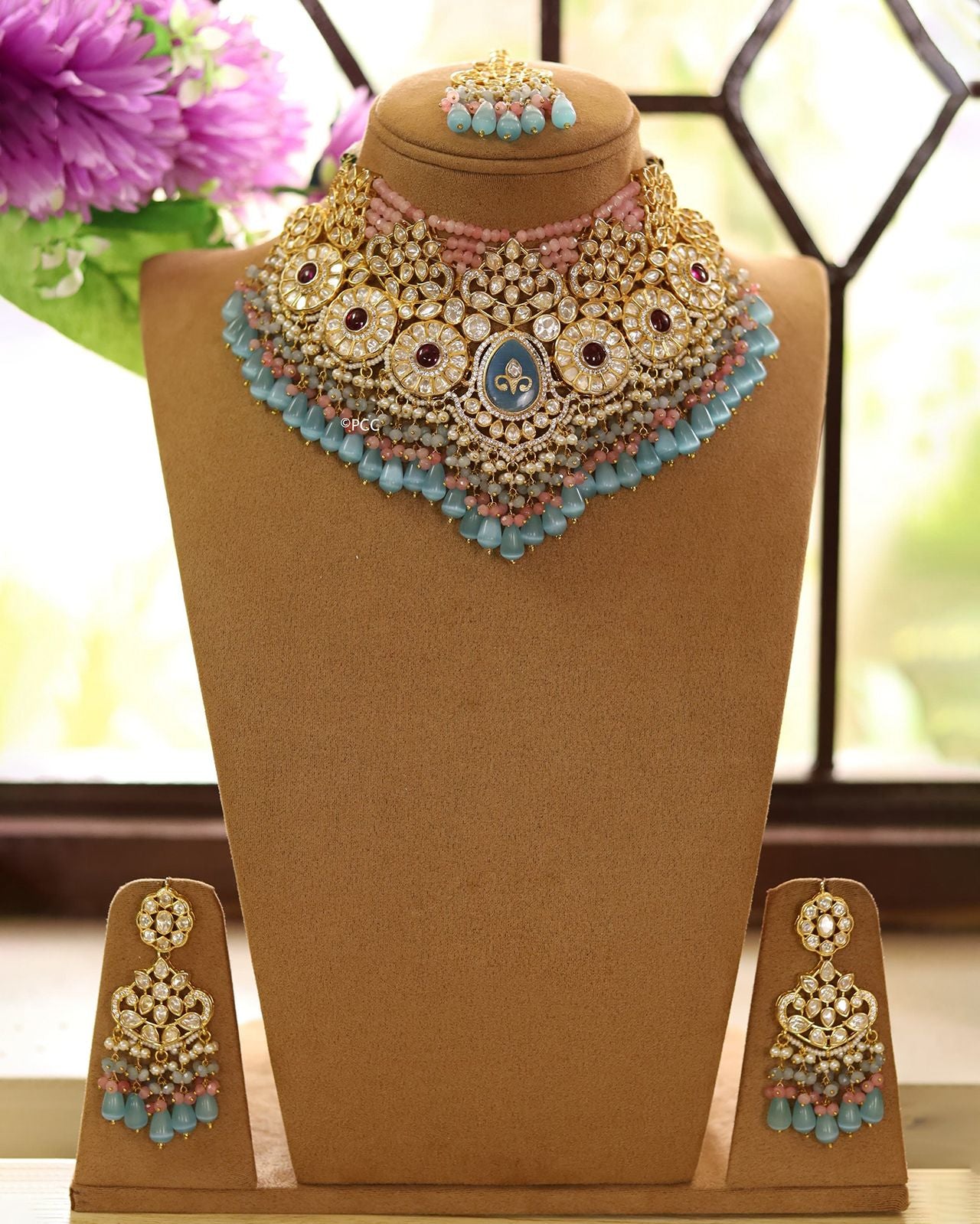Sunburst Splendor Necklace Set
