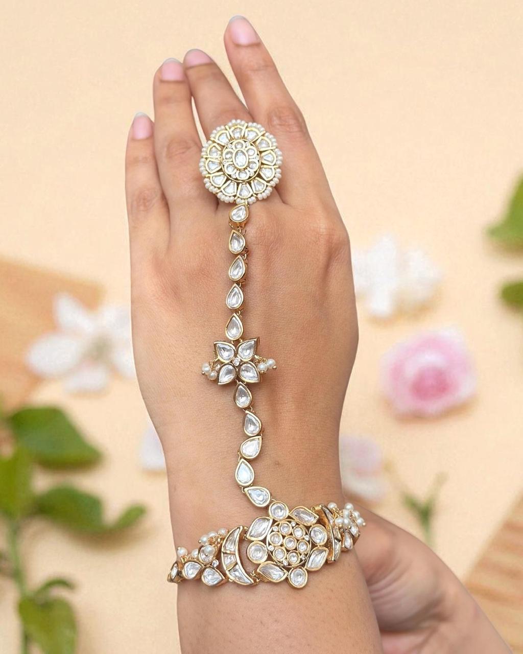 Moissanite Kundan Beautiful Hathphool