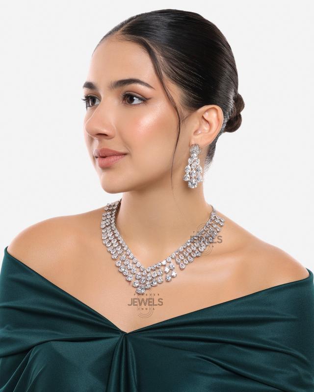Radiant Harmony Diamond Set