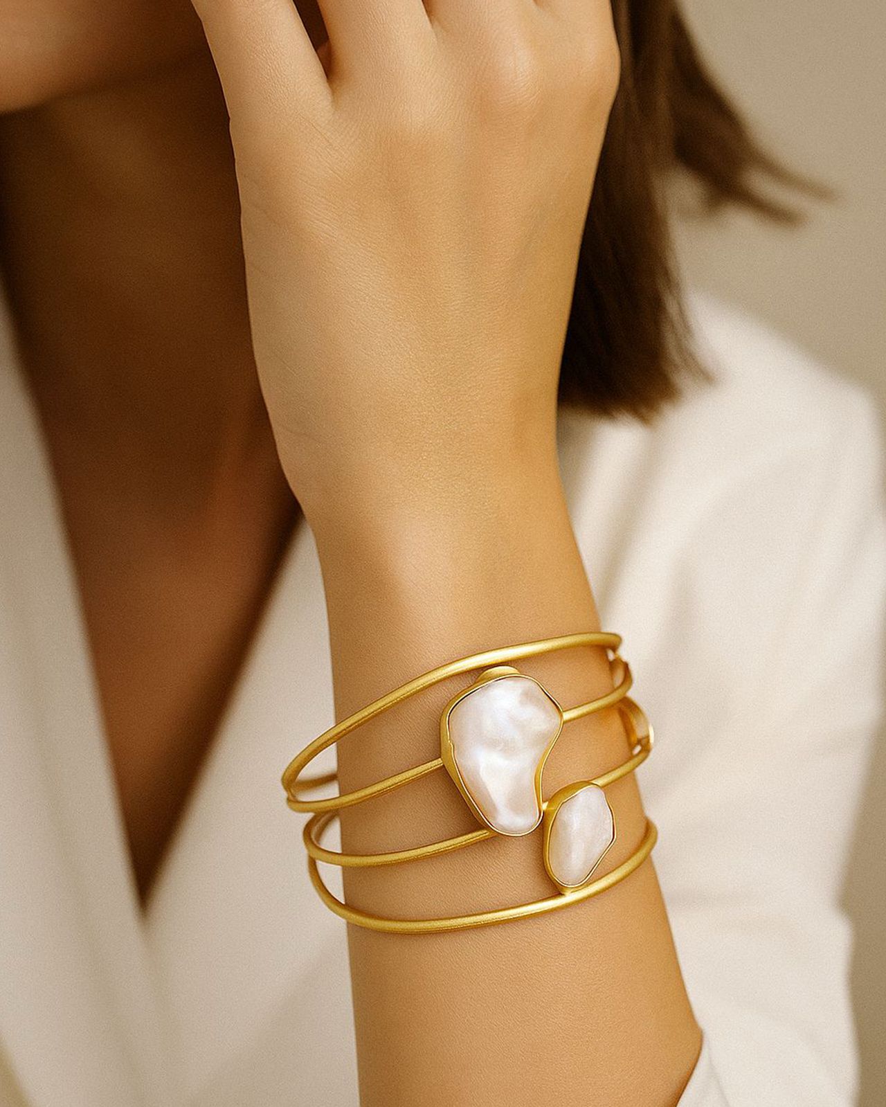 Glamorous Gold Bracelet
