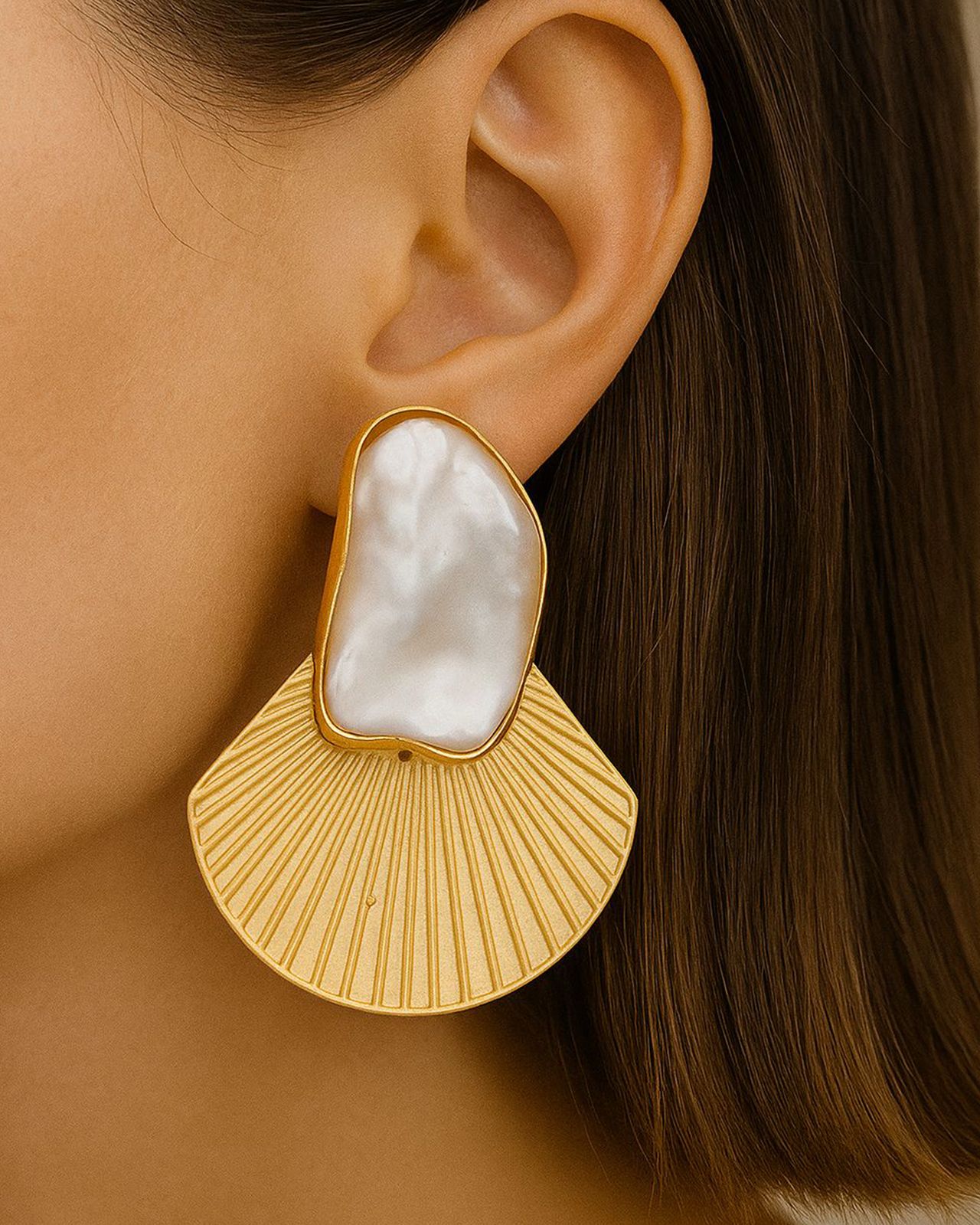 Golden Seashell Earrings