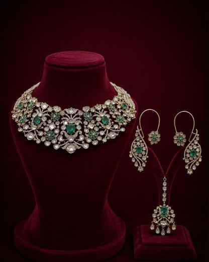 Elegant  Beauty Necklace set