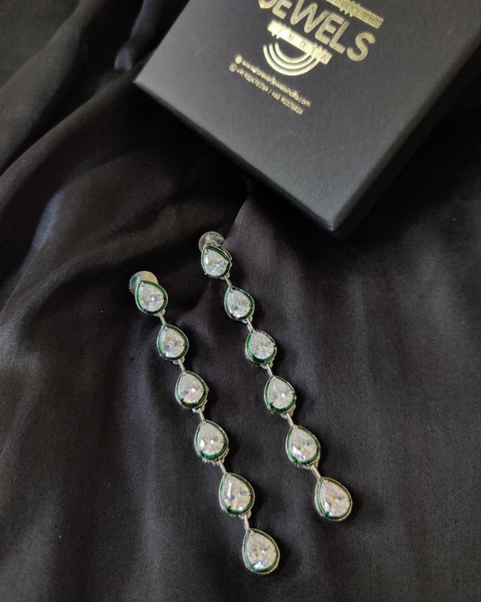 Classic Danglers