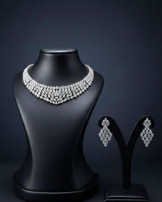 Diva Diamond Necklace Set