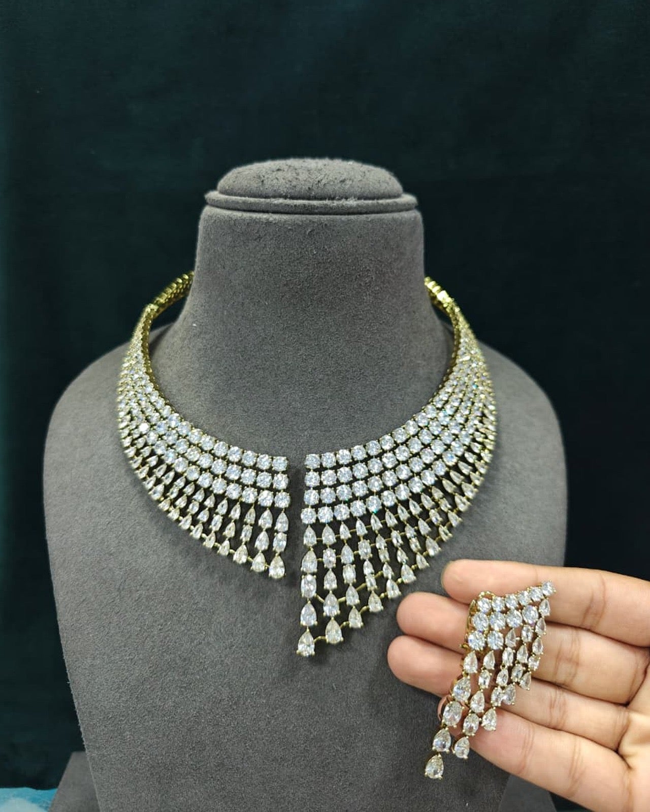 Glam Drop Diamond Necklace Set
