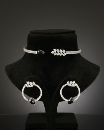 Modern Grace Diamond Necklace