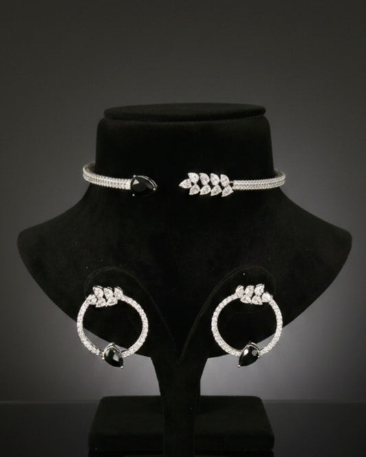 Modern Grace Diamond Necklace