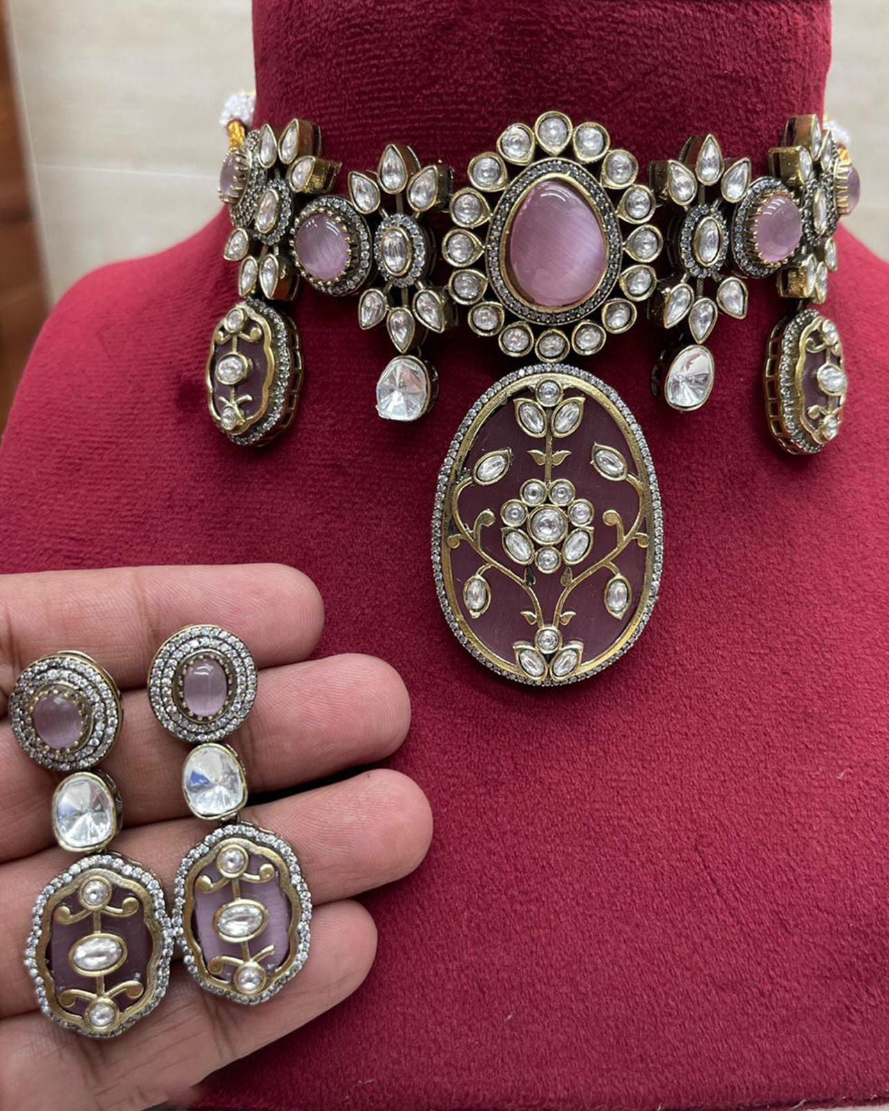 Enchanted Opulence Necklace Set