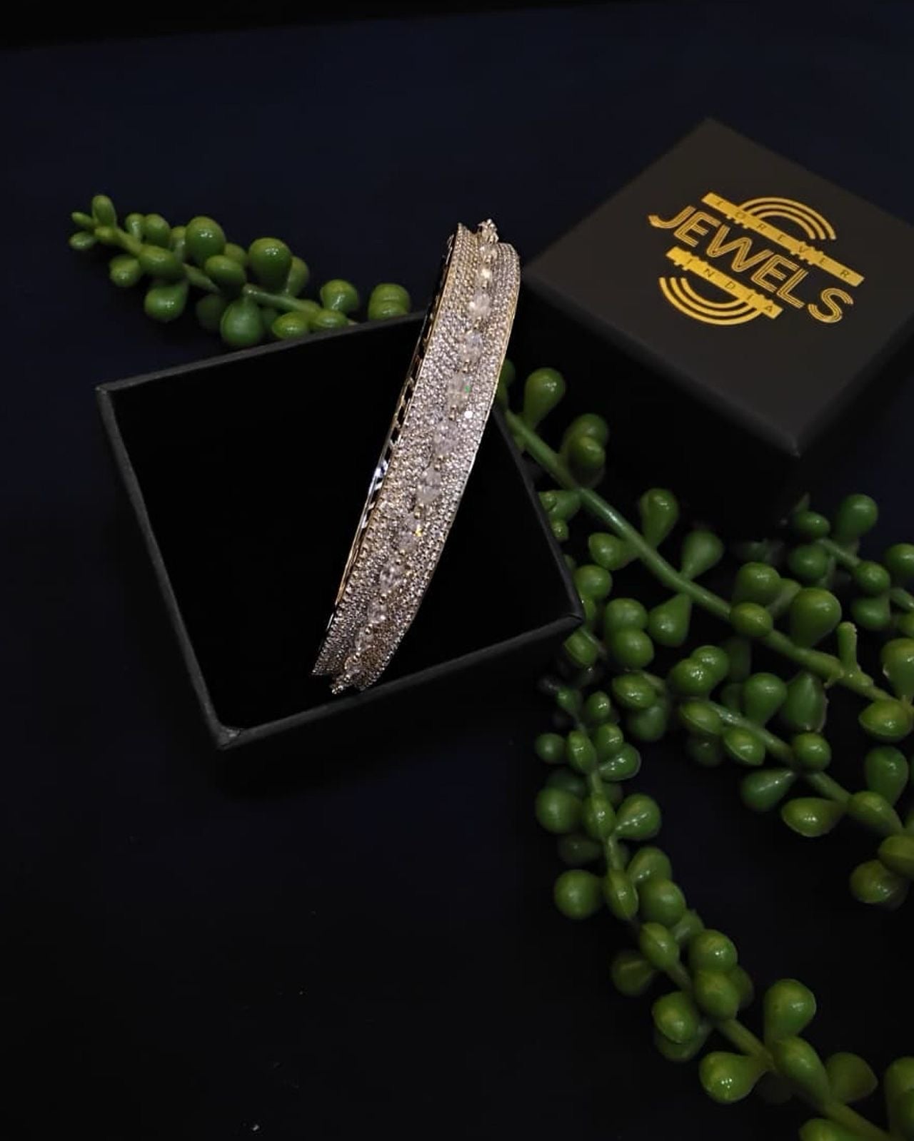 Luxe Sleek Diamond Bracelet