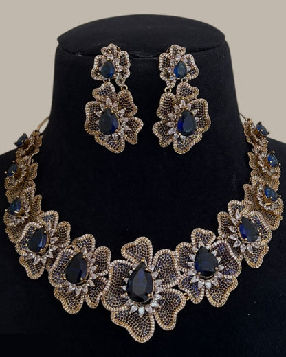 Floral Classy Necklace Set