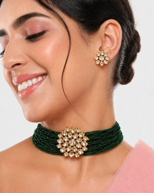 Kundan Emerald Statement Choker Set