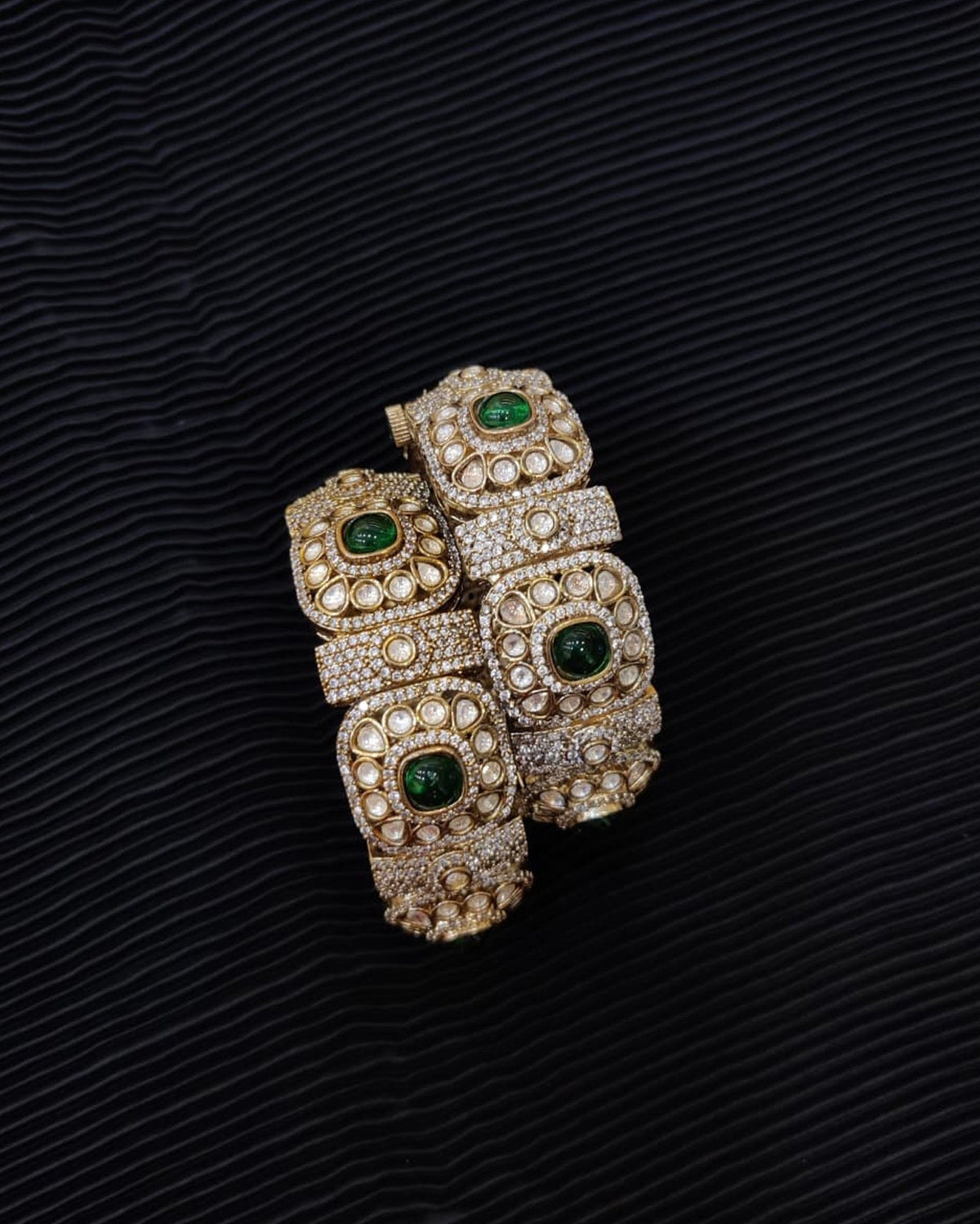 Kundan Emerald Pair Kadas