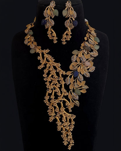 Leaf Royale Necklace Set