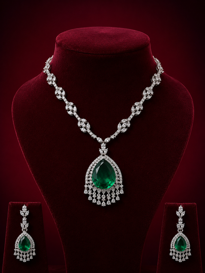 Sparking Drop Diamond Necklace Set