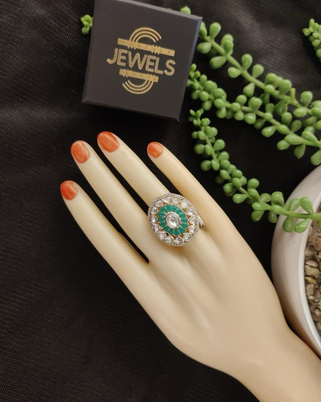Statement Kundan Shining Ring