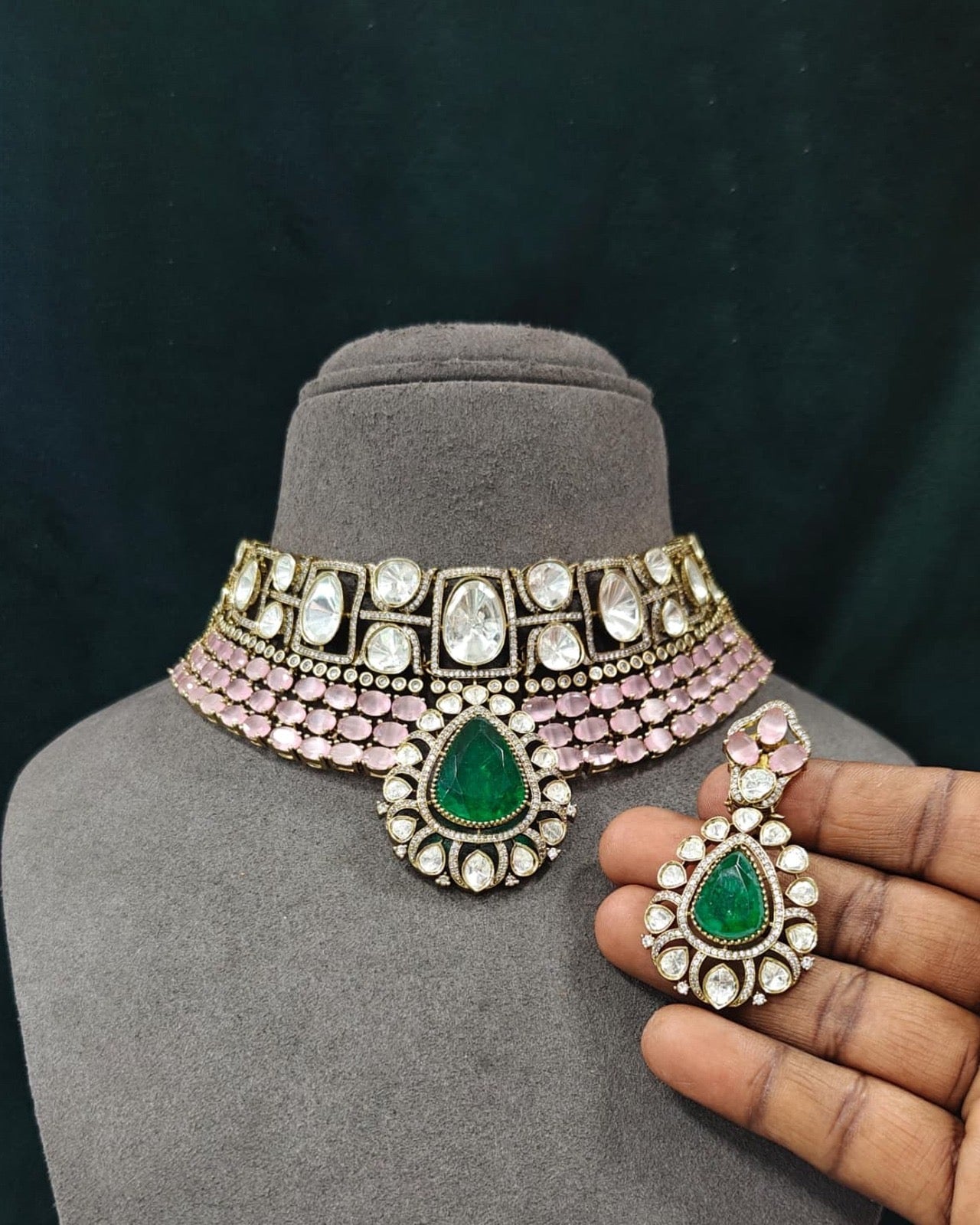 Crystal Royale Queen Set