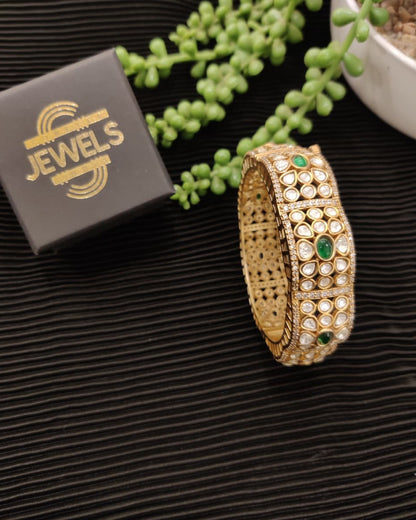 Royal polki Kundan Kada