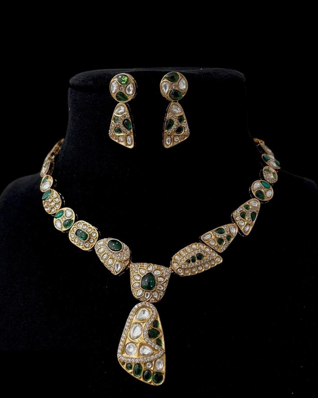 Uncut Polki Necklace Set