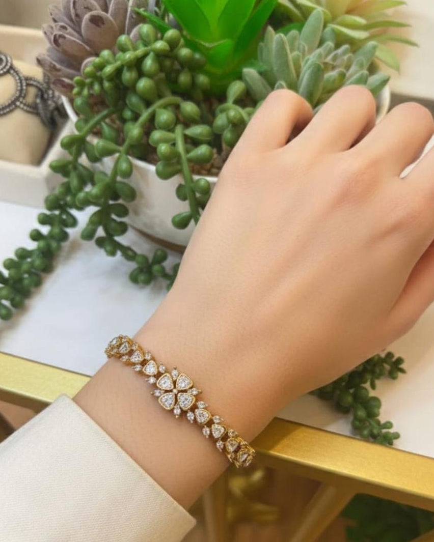 Floral Kundan Kada