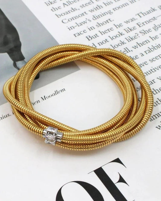 Statement Fashion Twisted Bracelet