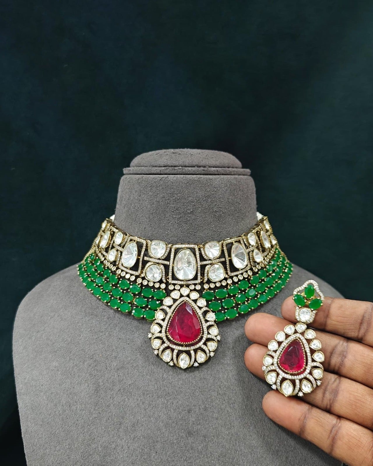 Crystal Royale Queen Set