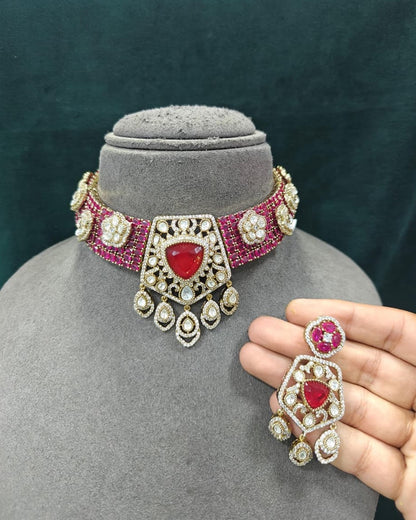 Beautiful Bloom Choker Necklace Set