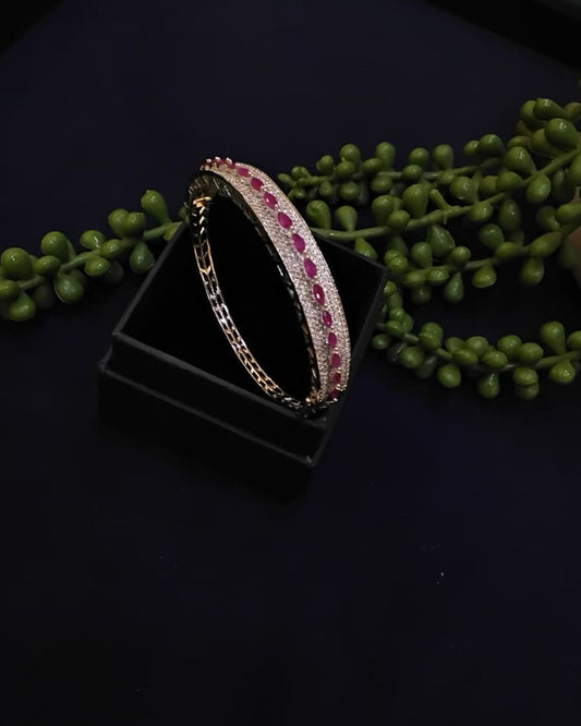 Luxe Sleek Diamond Bracelet