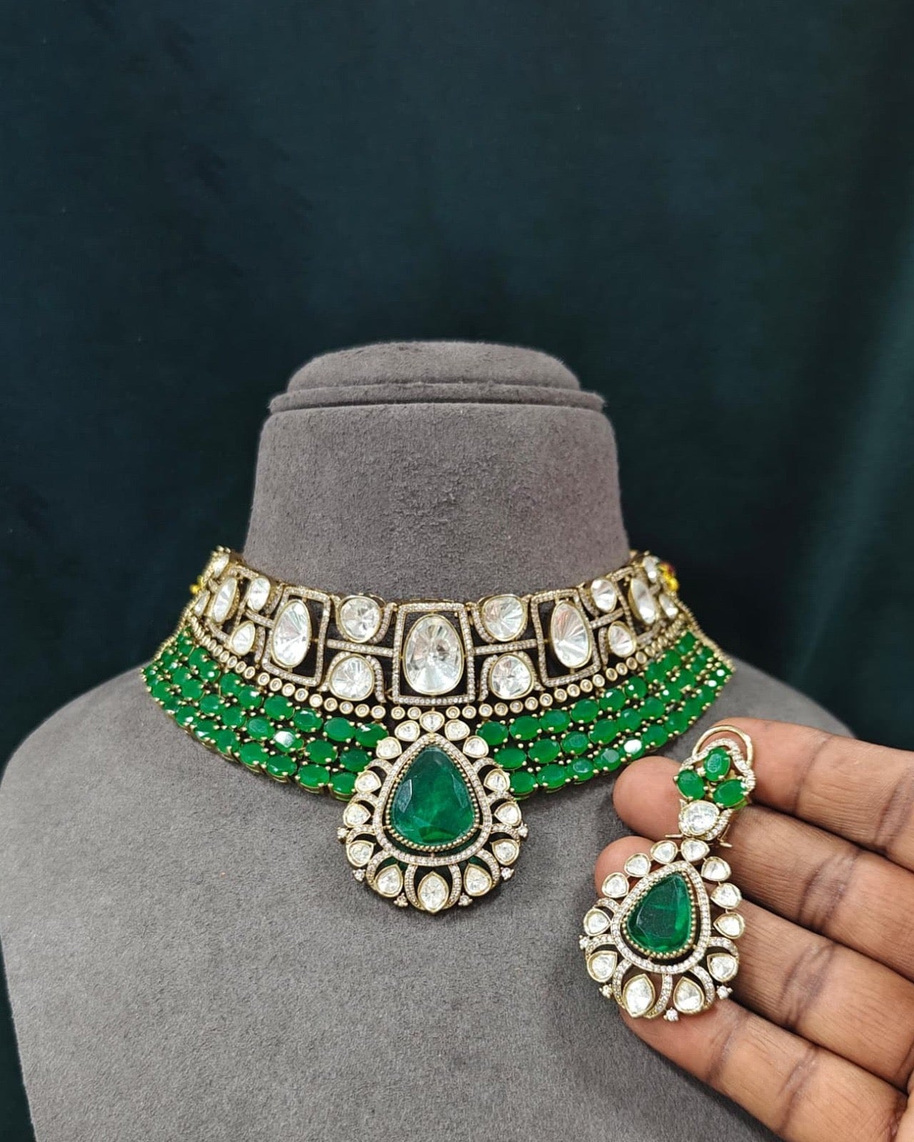 Crystal Royale Queen Set